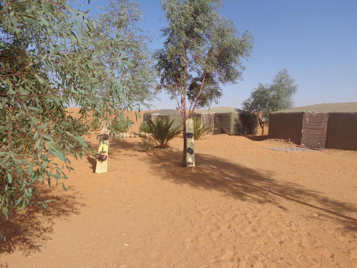 Camel Trek Bivouac Hotell Merzouga Exteriör bild