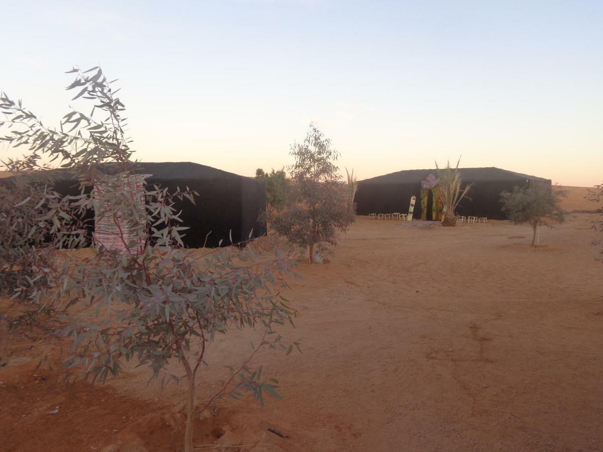 Camel Trek Bivouac Hotell Merzouga Exteriör bild